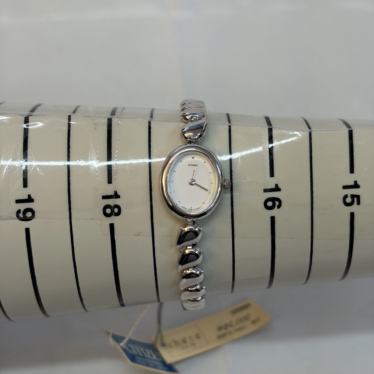 【1121M25】CITIZEN シチズン ラウンド シルバー 2200-226585 クォーツ レディース 腕時計 不動品_画像7