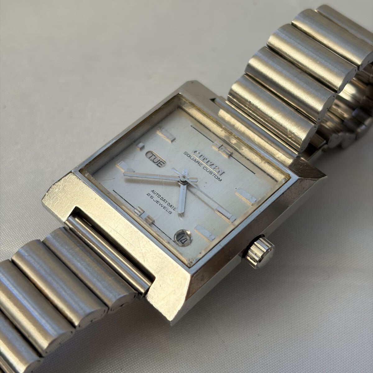 【1122M6】CITIZEN シチズン SQUARE CUSTOM 4-720946 デイデイト シルバー 自動巻き メンズ 腕時計 稼働_画像1