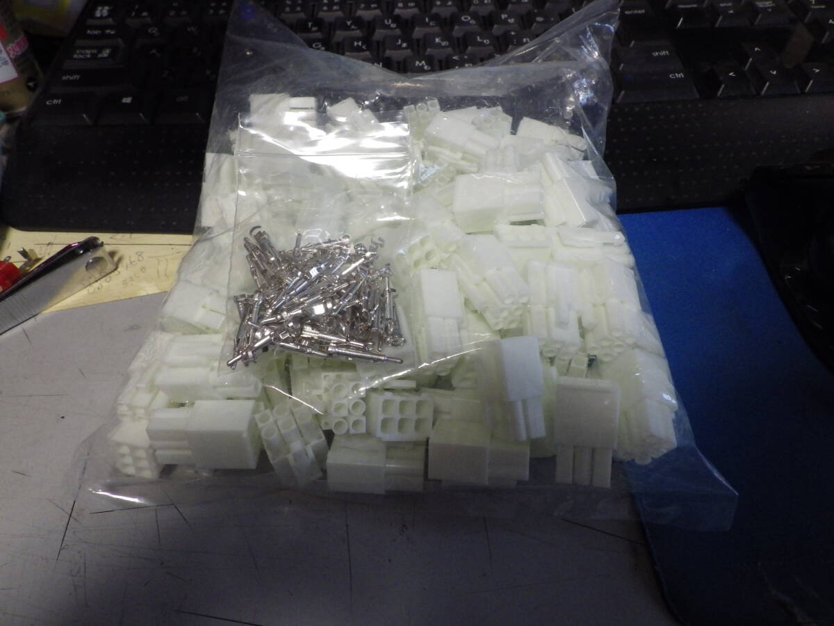 ヤエスG800-G2800DXA コントローラ側6Ｐコネクタ　新品 _画像2