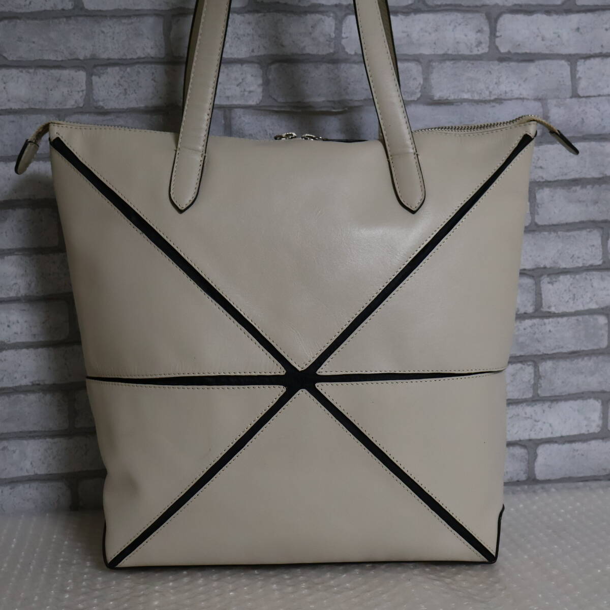 *美品*CROSS/クロス*切り替えデザイン*レザー*トートバッグ*トート*バッグ*A4*ライトグレー*_画像5