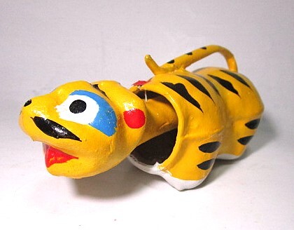 稀少 未使用★虎 張り子 寅 トラ 首振り張子 張子 とら 福トラ 信貴山張子 郷土玩具 伝統工芸品 縁起物 長さ11.8cm★博多張子虎 大阪張子_画像1