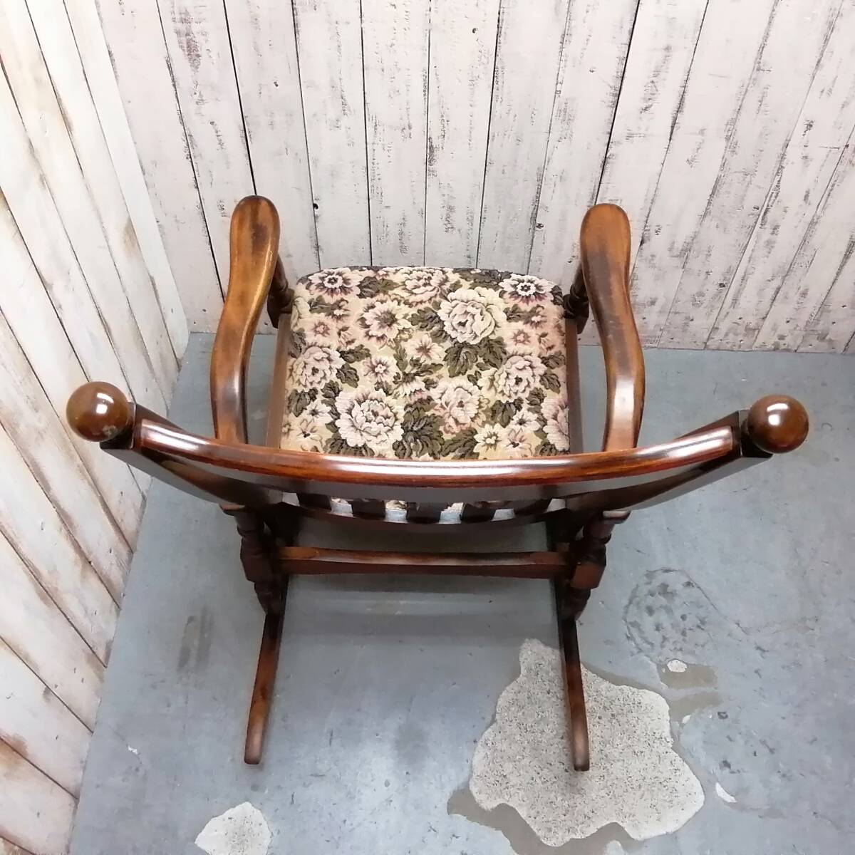 ◎25111210　ヴィンテージ ロッキングチェア 木製フレーム 花柄布張り アンティーク調 揺り椅子 リビングチェア ハイバック_画像7