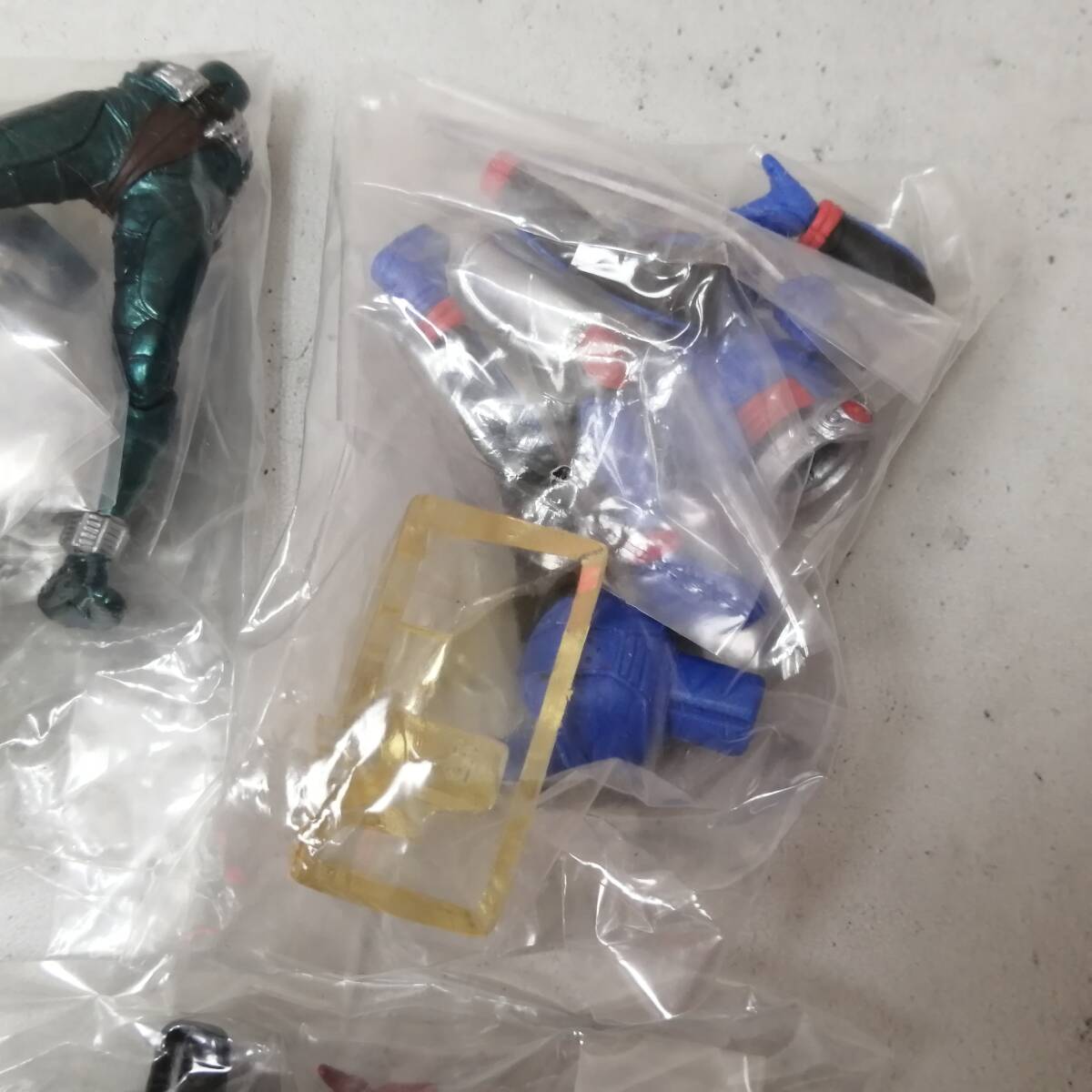 ◎25111906　BANDAI　HGシリーズ　仮面ライダーカブト　誕生！仮面ライダーカブト編　5種　バンダイ　ガシャポン　【未開封・保管品】_画像6