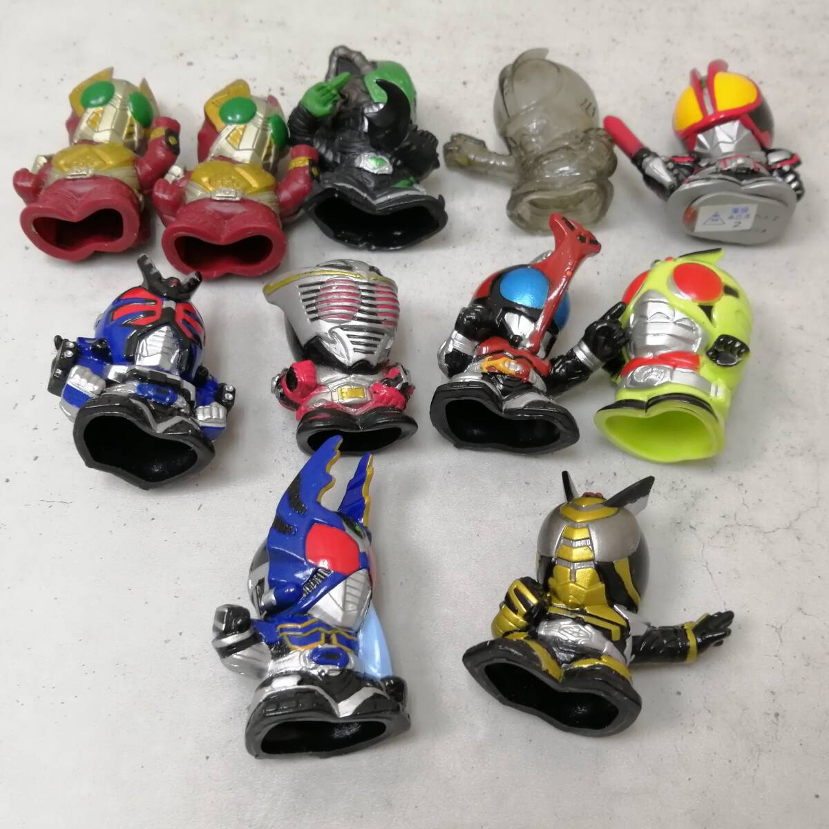 〇25111913 仮面ライダー 指人形 11個セット 仮面ライダーキッズ ソフビ人形 いろいろ まとめて_画像10