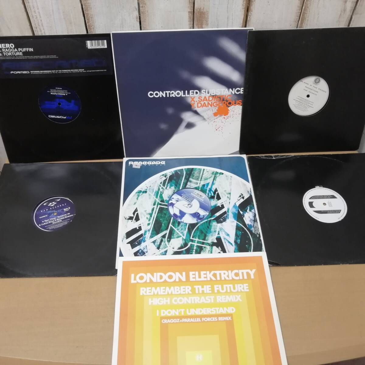 〇25112003　中古LPレコード　ダンス ミュージック DJ クラブハウス ディスコ　まとめて　いろいろ　50枚まとめ売り ①_画像5