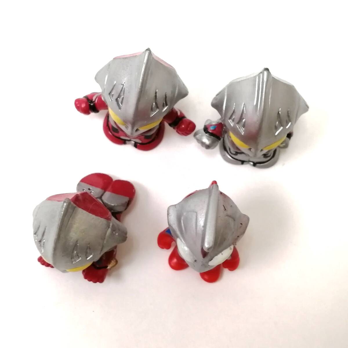 〇25112104　ウルトラマン　ミニフィギュア　4種セット　高さ約3.5cm　チビサイズ　円谷プロ_画像6