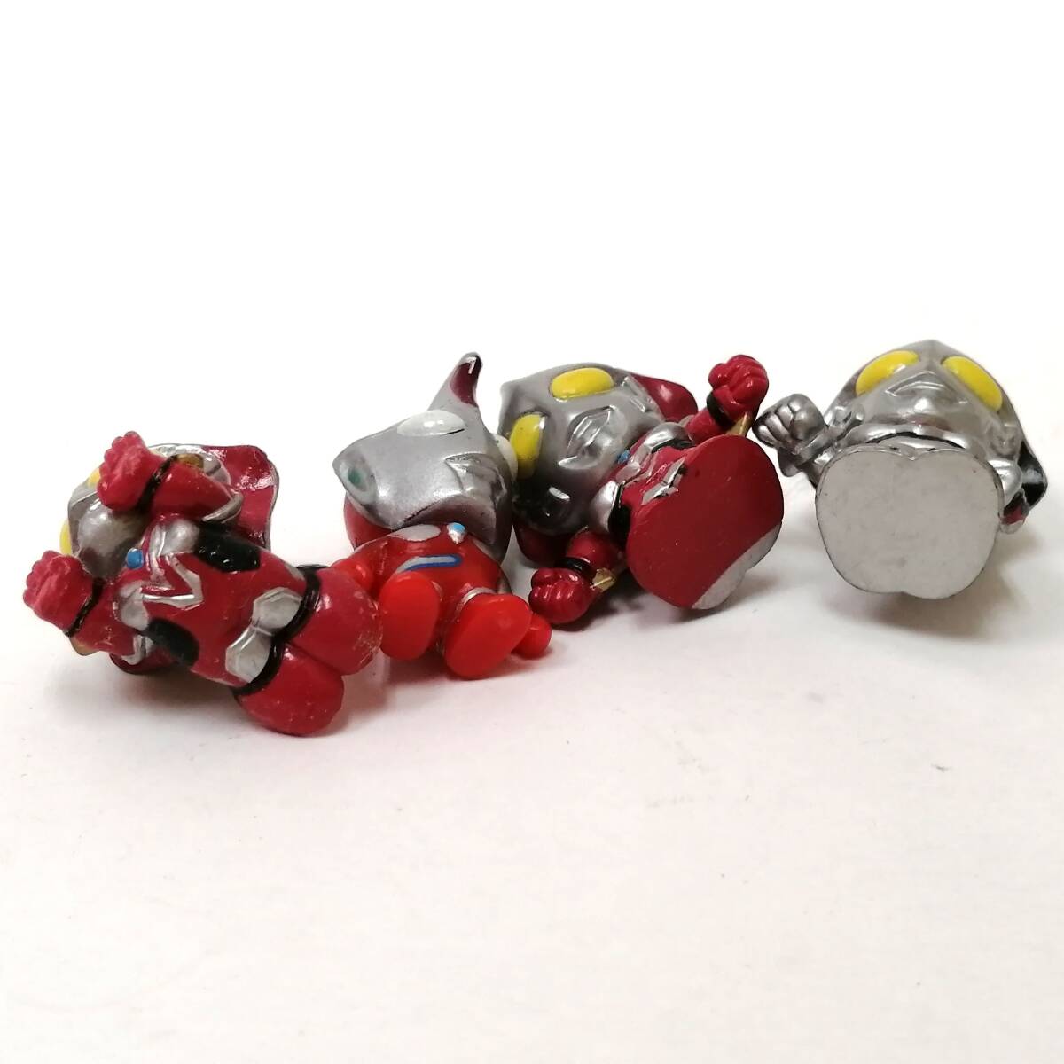 〇25112104　ウルトラマン　ミニフィギュア　4種セット　高さ約3.5cm　チビサイズ　円谷プロ_画像10