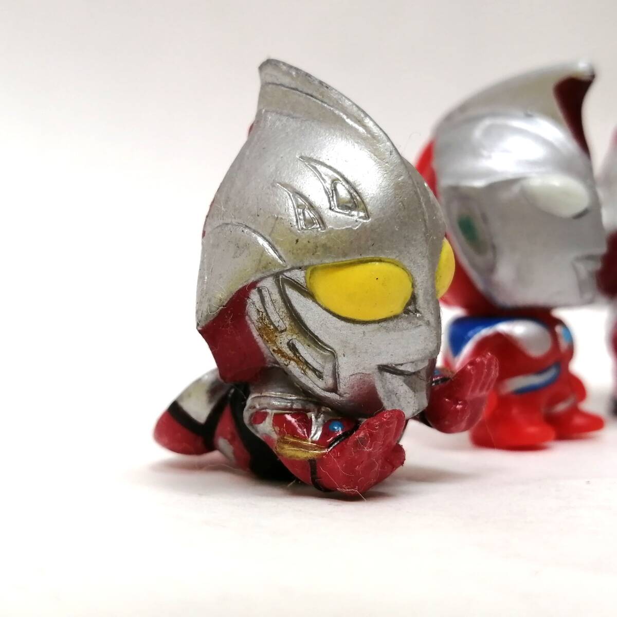 〇25112104　ウルトラマン　ミニフィギュア　4種セット　高さ約3.5cm　チビサイズ　円谷プロ_画像5