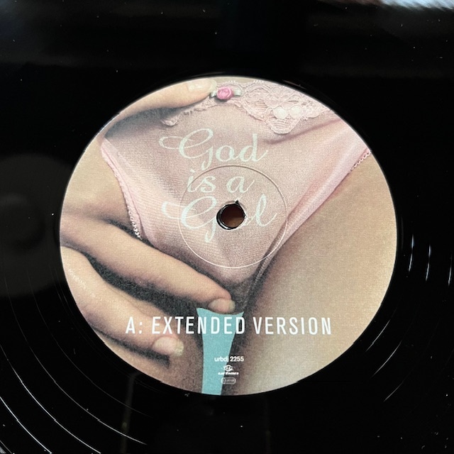 2枚セット！激レア秘宝盤！エロジャケ！特に青パンツREMIXESは超レアです！独 ORIG. / GROOVE COVERAGE『GOD IS A GIRL』CHEESECAKE _画像8