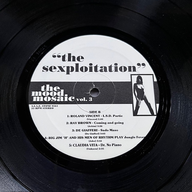 ☆エロ！ヌードジャケ！伊 初回オリジナル盤 / JAZZ-FUNK RAREGROOVE / V.A.『MOOD MOSAIC 3, THE SEXPLOITATION』A.C.JOBIM / LIL' LOUIS_画像7