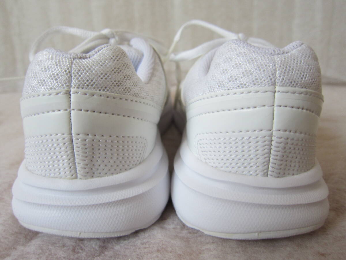未使用？　adidas Galaxy 2（アディダス ギャラクシー２）[AQ2897]　2016年製　ホワイト 白白　　22.5㎝ US4.5　　※通学用にも！　ok2510D_画像4