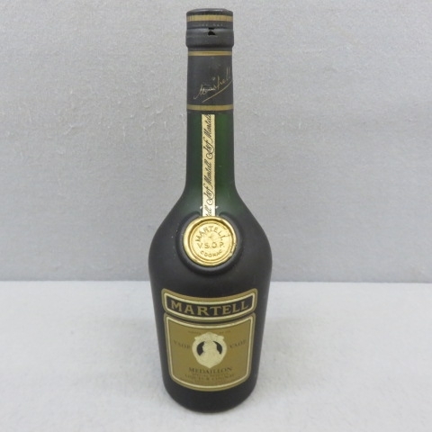 RKO504*MARTELL VSOP MEDAILLON Martell VSOPme большой yon700ml 40% 4/23*A