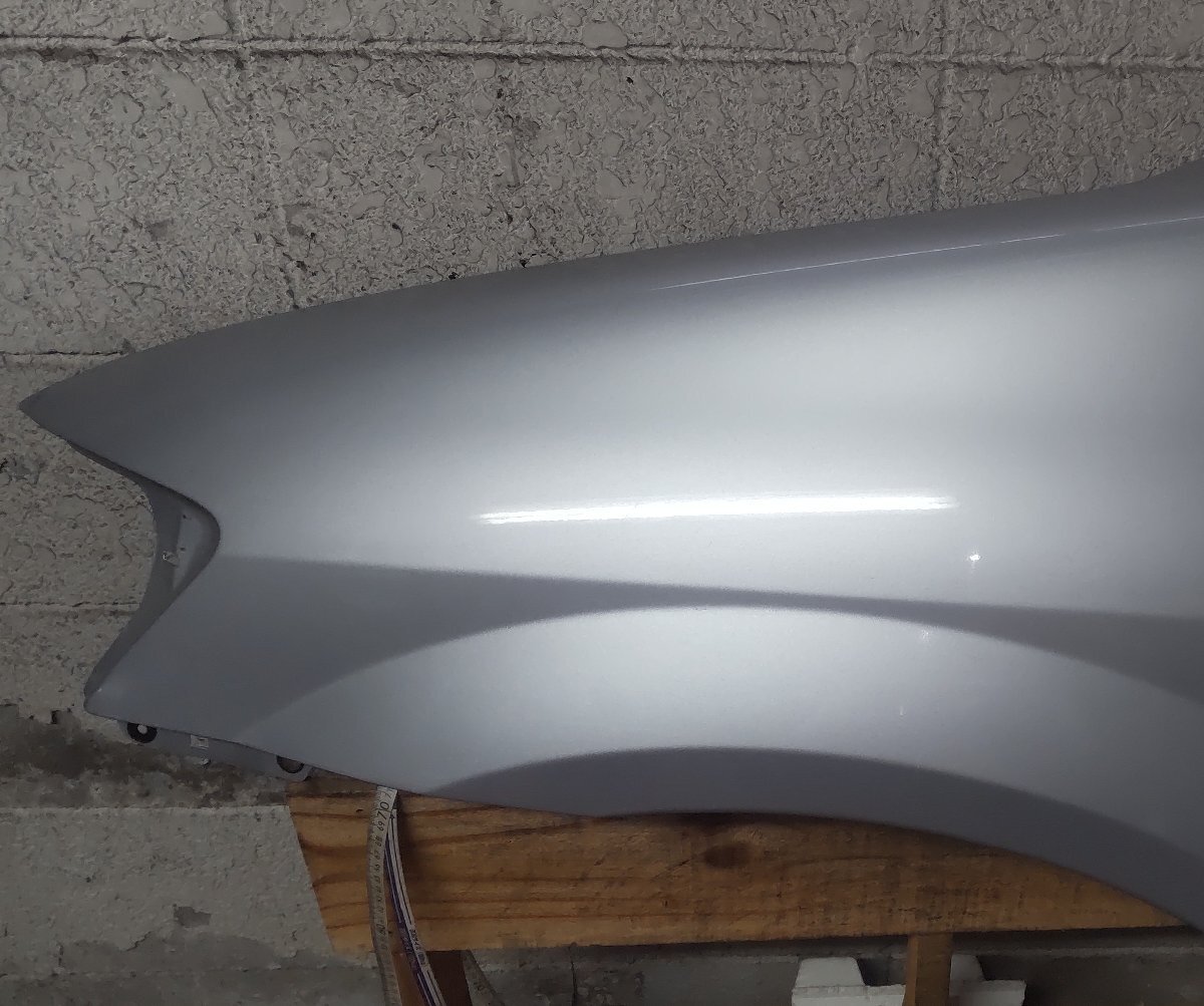 左 フェンダー マツダ MPV LW5W H11/6 10044 0002 18G LC62-52-211H 中古 15002491_画像3