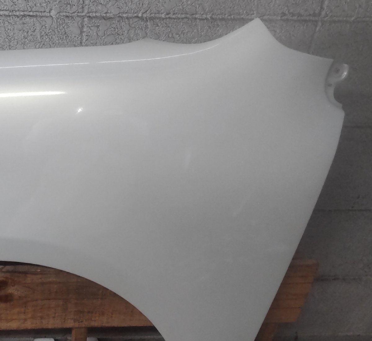 左 フェンダー ダイハツ ムーブ ラテ L560S H16/11 12563 0001 W16 53812-B2150-000 サポート付 中古_画像5