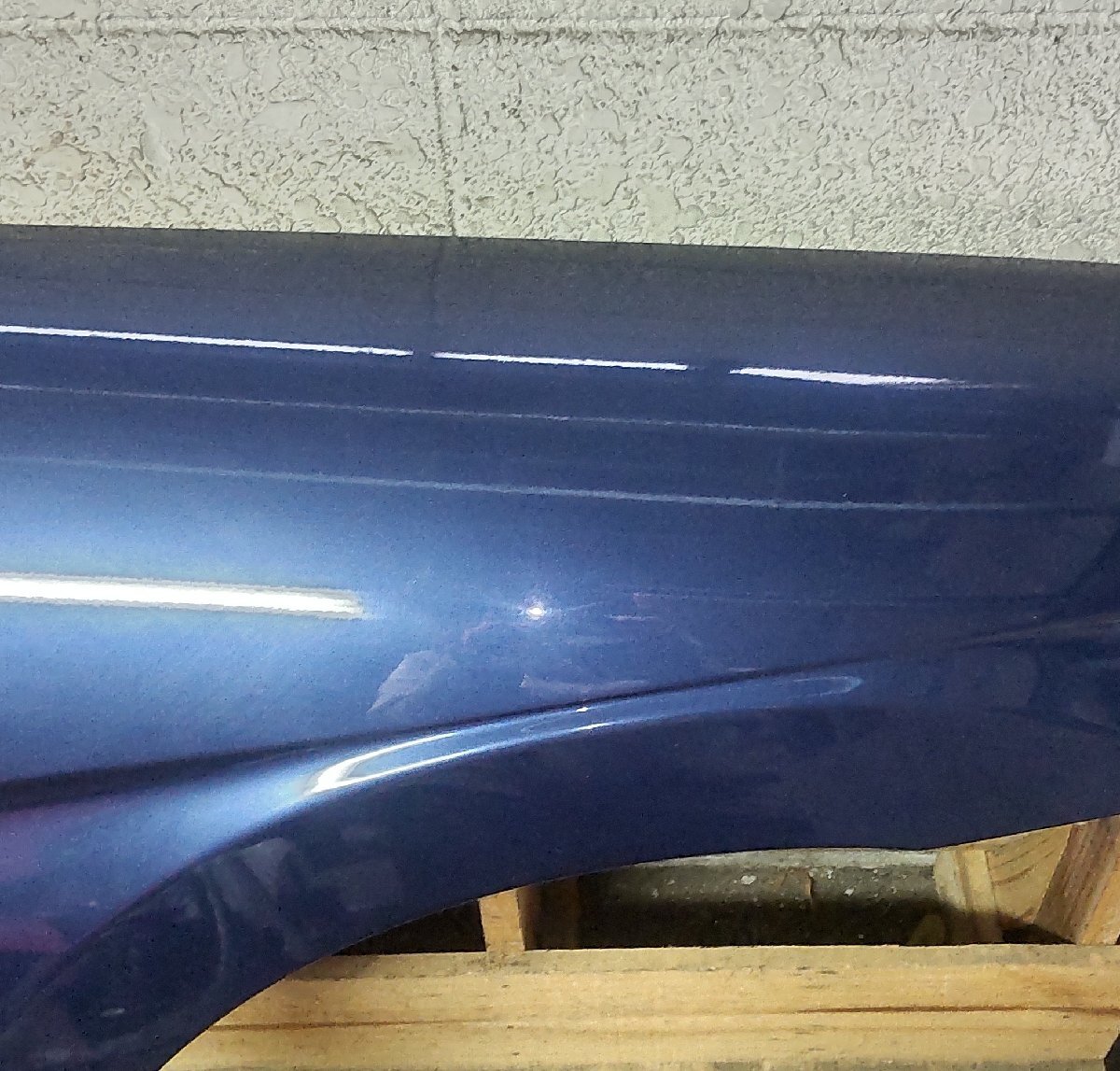 右 フェンダー マツダ フェスティバ ミニワゴン DW3WF H14/8 10699-0051 22A D267-52-111C 中古 17001751_画像4