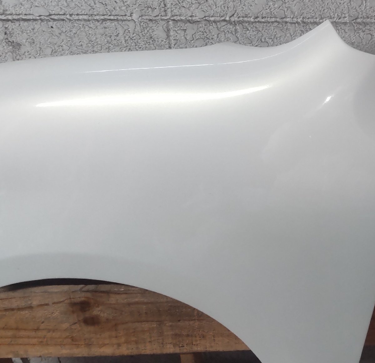 左 フェンダー ダイハツ ムーブ ラテ L560S H16/11 12563 0001 W16 53812-B2150-000 サポート付 中古_画像4