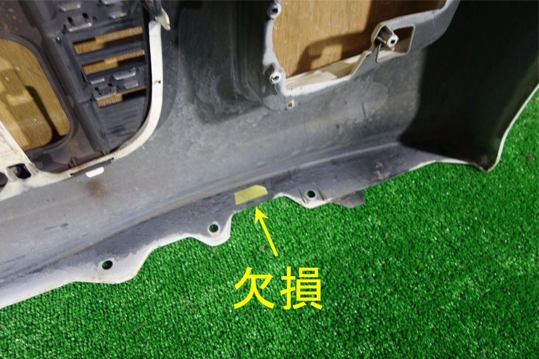 21385　JF1 / JF2　N-BOXカスタム　フロントバンパー ＋上下グリル　NH624P パール 71101-TY0-N000_画像6