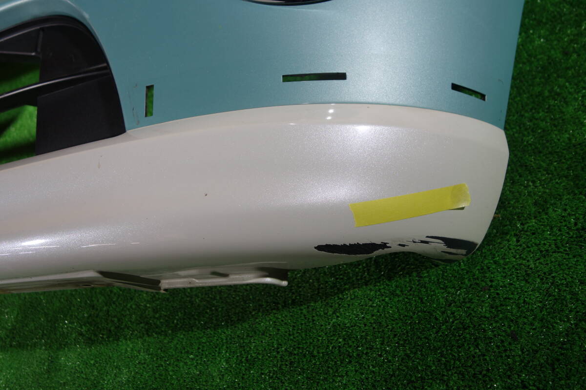 21369　LA800S ムーヴキャンバス　フロントバンパー ＋ 付属品 ミント／パール 52119-B2C80_画像6