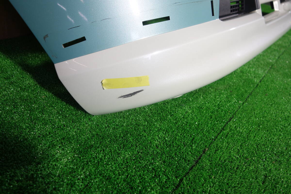 21369　LA800S ムーヴキャンバス　フロントバンパー ＋ 付属品 ミント／パール 52119-B2C80_画像4