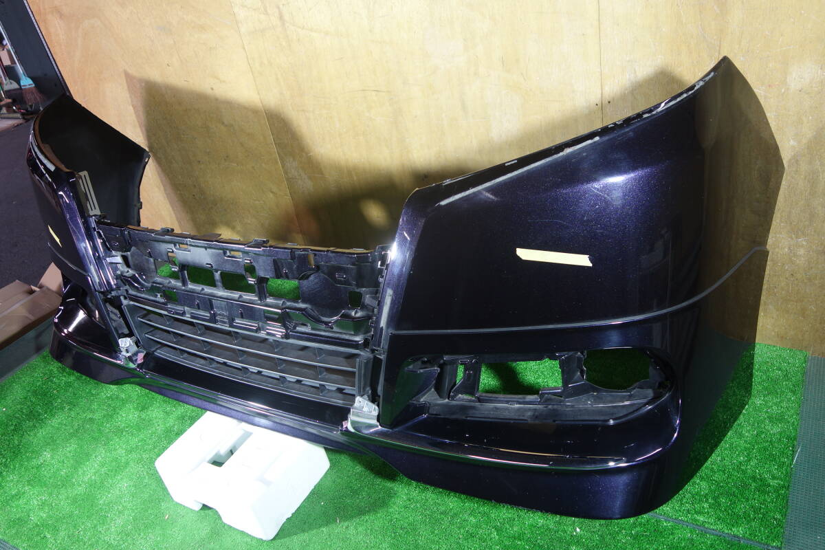 21393　ZRR80G 前期 エスクァイア フロントバンパー ＋ ＯＰスポイラー 220 黒紫　52119-28G70_画像2