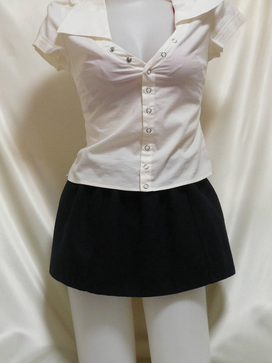 ♪♪濃紺地の超マイクロミニ☆あたたかめ素材^^♪♪_画像1