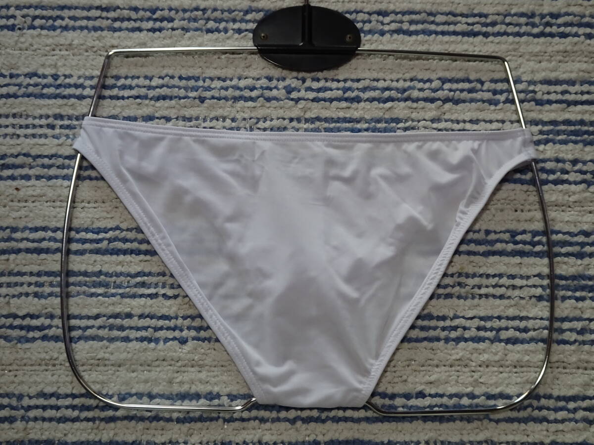 287 S 　半透明ローライズ・クールアンダービキニパンツ　SizeＳ　ホワイト　新品未使用_画像3