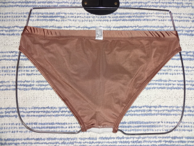 422 M プレミアム光沢素材 ビキニブリーフ SizeM ライトブラウン クロッチホワイトメッシュ加工 新品未使用_画像4