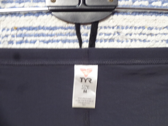 481　M　ＴＹＲブランド　ベイシックカラーのスイムビキニパンツ　SizeＭ　グレー　美品中古　_画像8