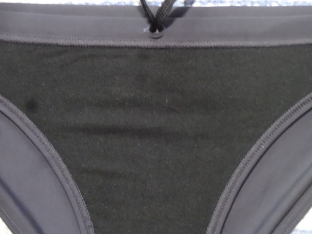 481　M　ＴＹＲブランド　ベイシックカラーのスイムビキニパンツ　SizeＭ　グレー　美品中古　_画像5