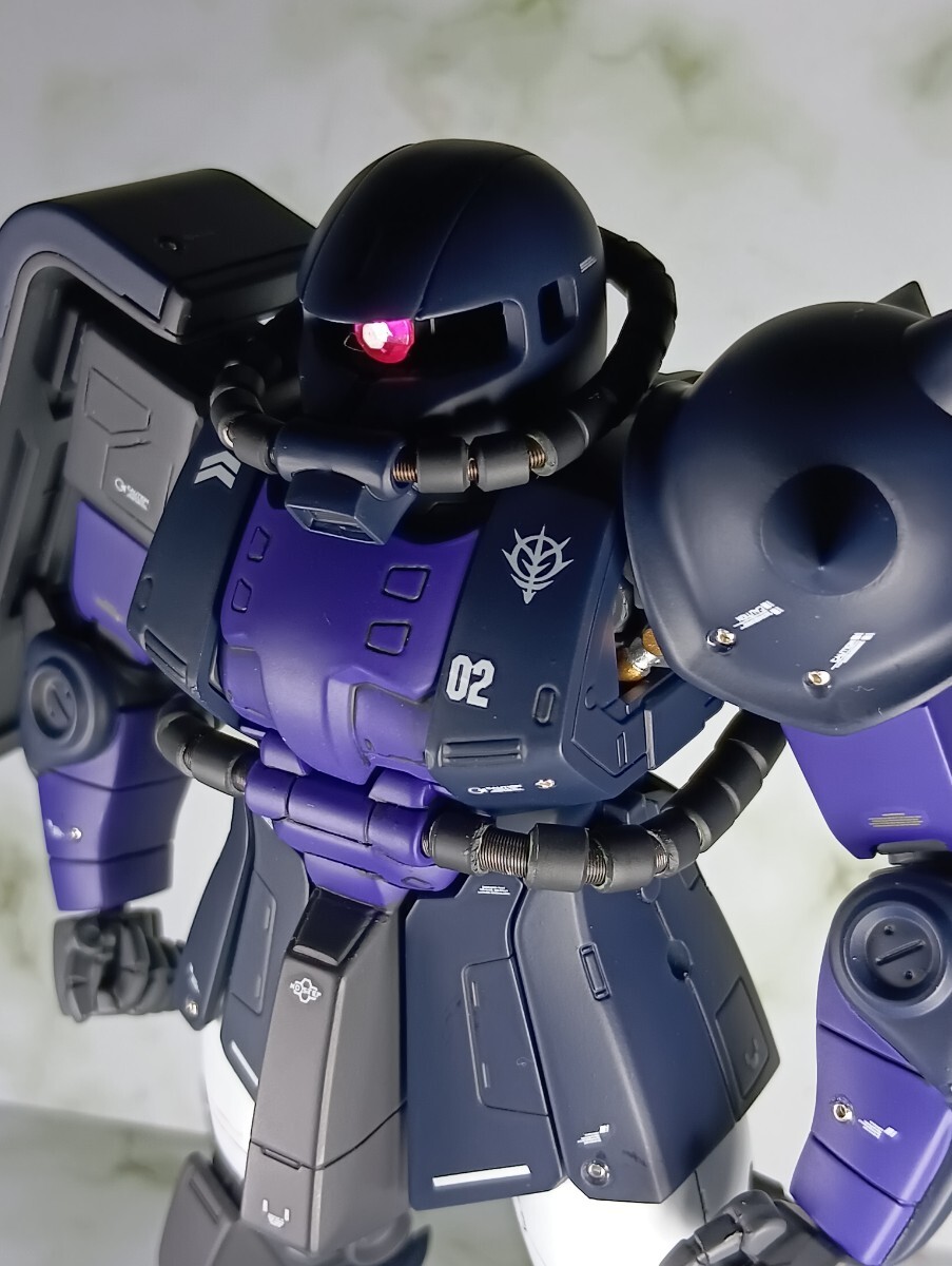 ザクⅡ MG 黒い三連星カラー 塗装済完成品 ver.1 ガンプラ ガンダム_画像2