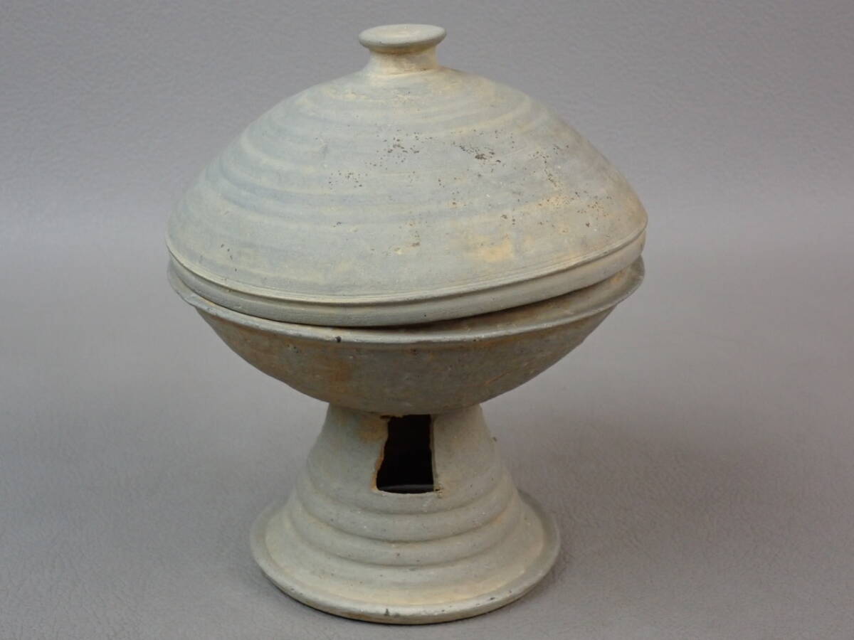 【骨董・茶道具】★新羅？須恵器？★★有蓋高坏 gq072vb 陶質土器 花道 華道 出土品 発掘品 朝鮮美術_画像2