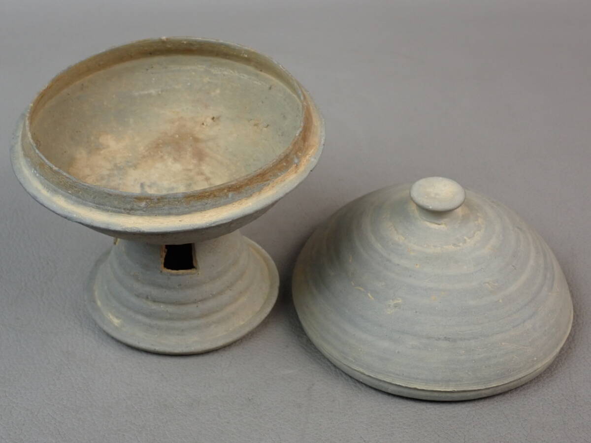 【骨董・茶道具】★新羅？須恵器？★★有蓋高坏 gq072vb 陶質土器 花道 華道 出土品 発掘品 朝鮮美術_画像3