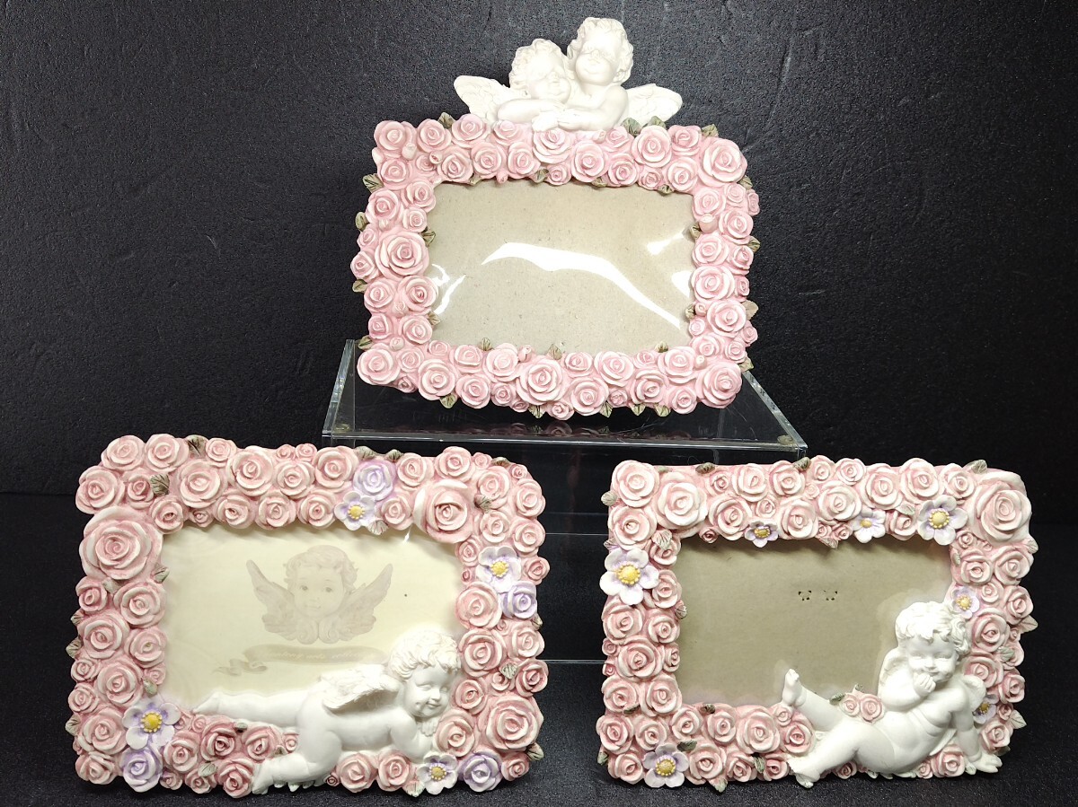 A2437 3点セット ピンクローズ&ホワイトエンジェル フォトスタンド フォトフレーム 写真立て インテリア アンティーク 薔薇_画像1