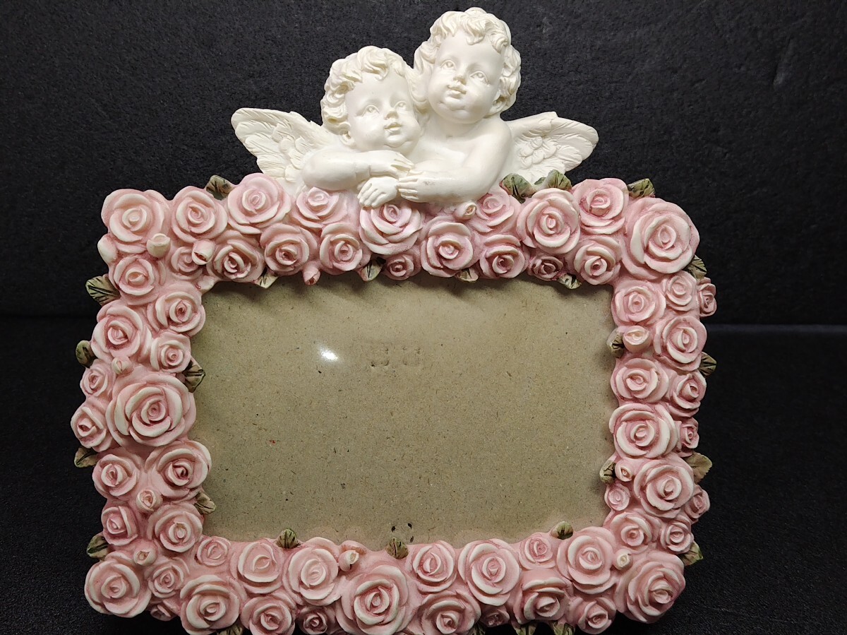A2437 3点セット ピンクローズ&ホワイトエンジェル フォトスタンド フォトフレーム 写真立て インテリア アンティーク 薔薇_画像2