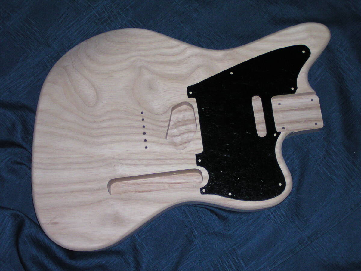 ★ＴＬマスター・アッシュ２Ｐボディ★_画像1