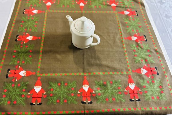 Северная Европа Рождество * хлопок Brown земля Tom te..... скатерть 