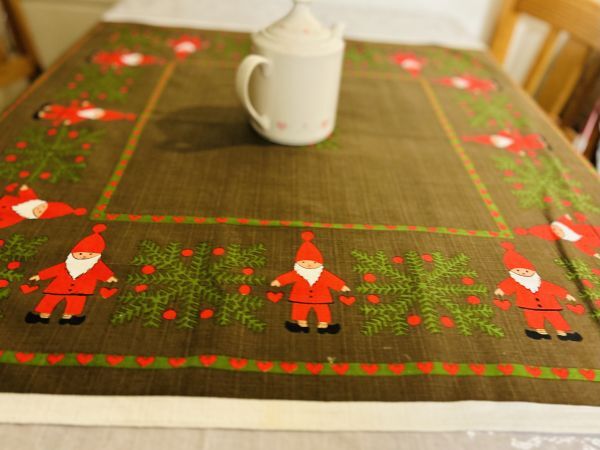  Северная Европа Рождество * хлопок Brown земля Tom te..... скатерть 