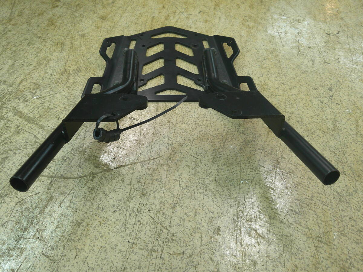 GSR250 デイトナ製 マルチウイング リアキャリア 中古品_画像8