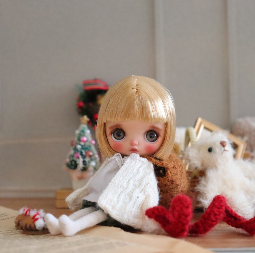 **custom petit Blythe.***. custom Petite Blythe **..*.*..*erika*