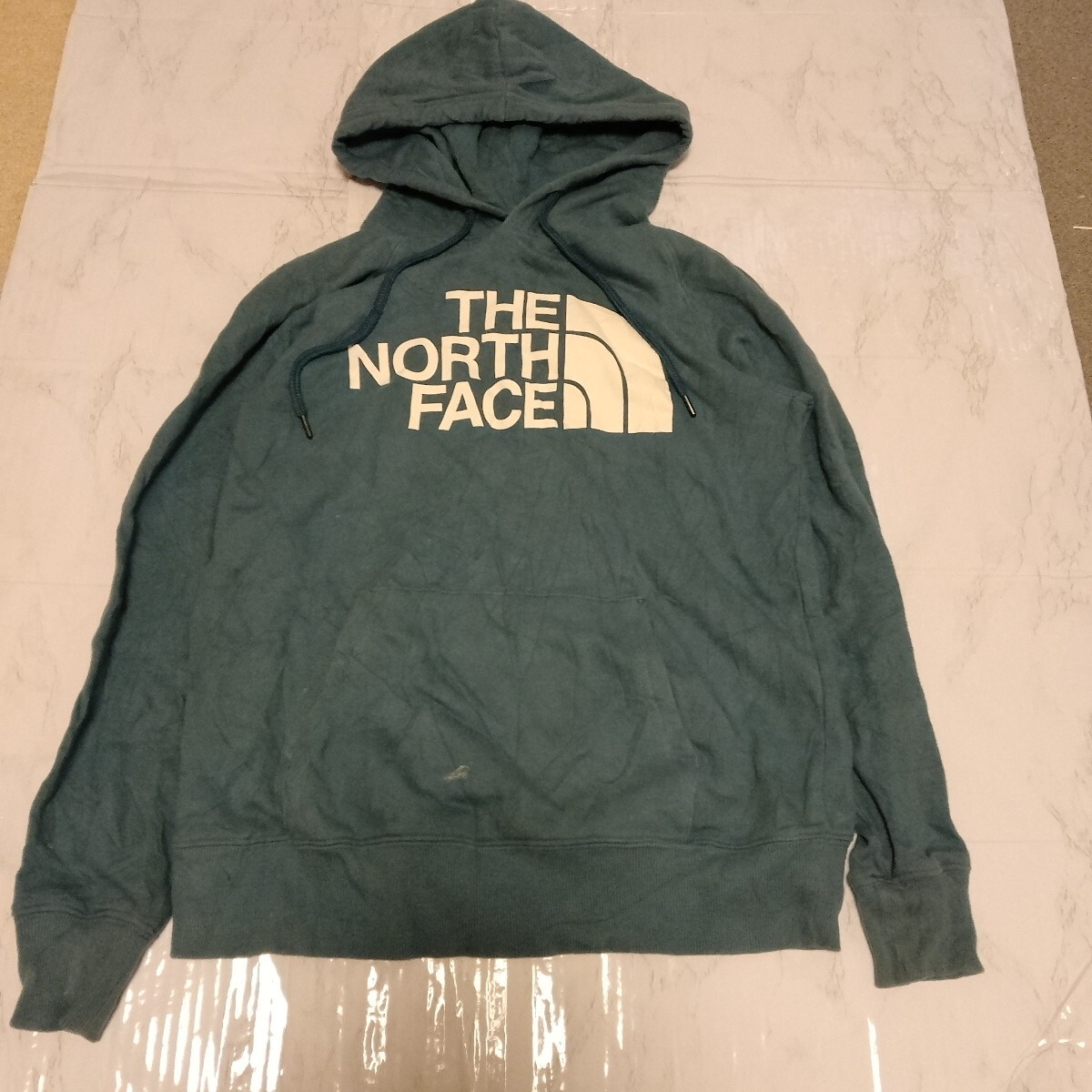 【超希少】　秋冬　ノースフェイス THE NORTH FACE プルオーバー パーカー アウトドア 古着卸　残り一点　入手困難　激レア　レディース_画像1