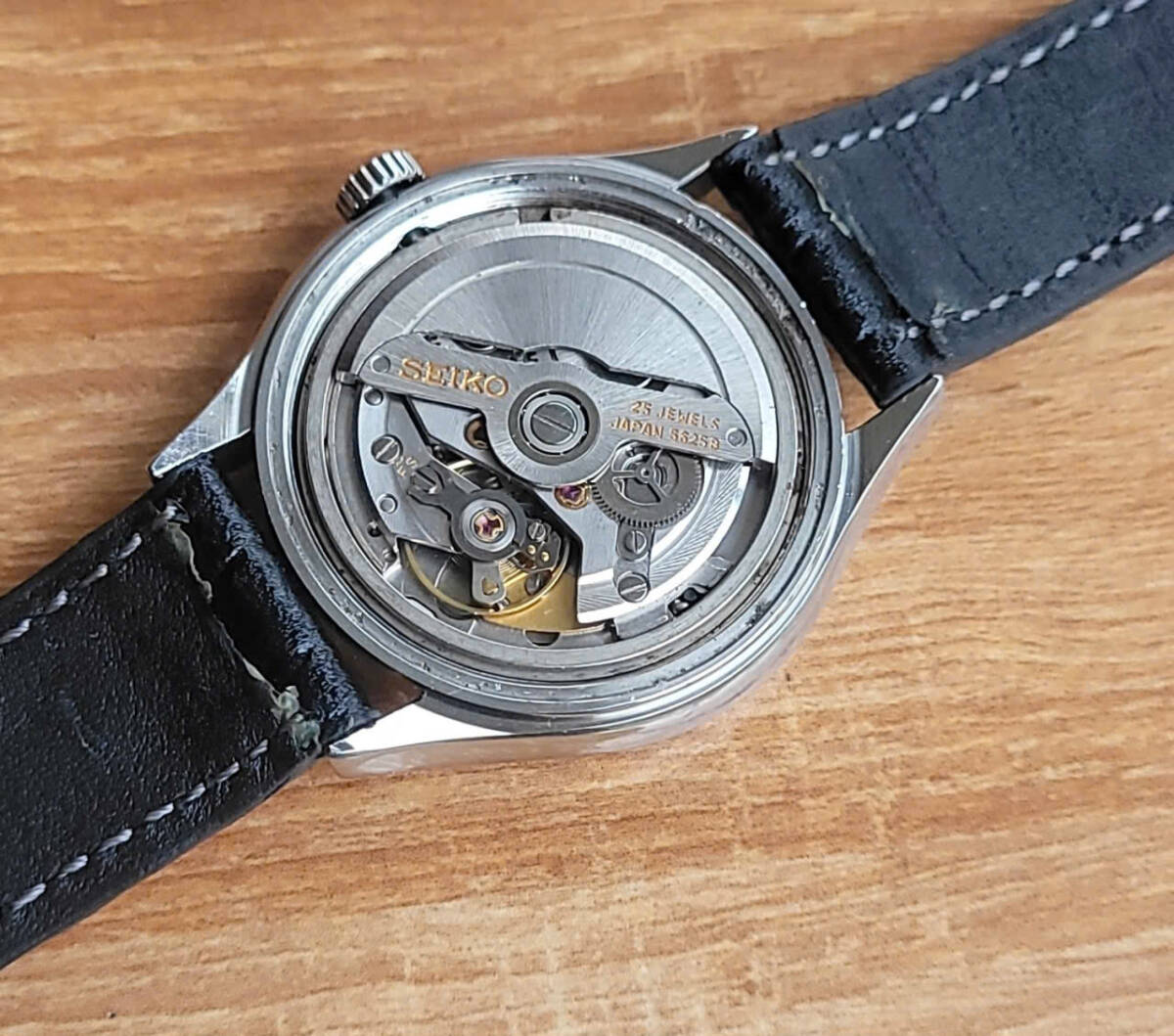 セイコー 5625.7121 メンズ腕時計 テスト済み、正常に動作しています。_画像8
