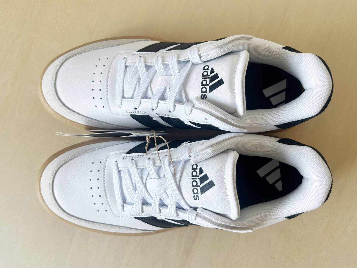 [1 иен новый товар ]27cm Adidas пальто блок M adidas COURTBLOCK M WHITE/BLACK/GUM US9/27cm JS4116