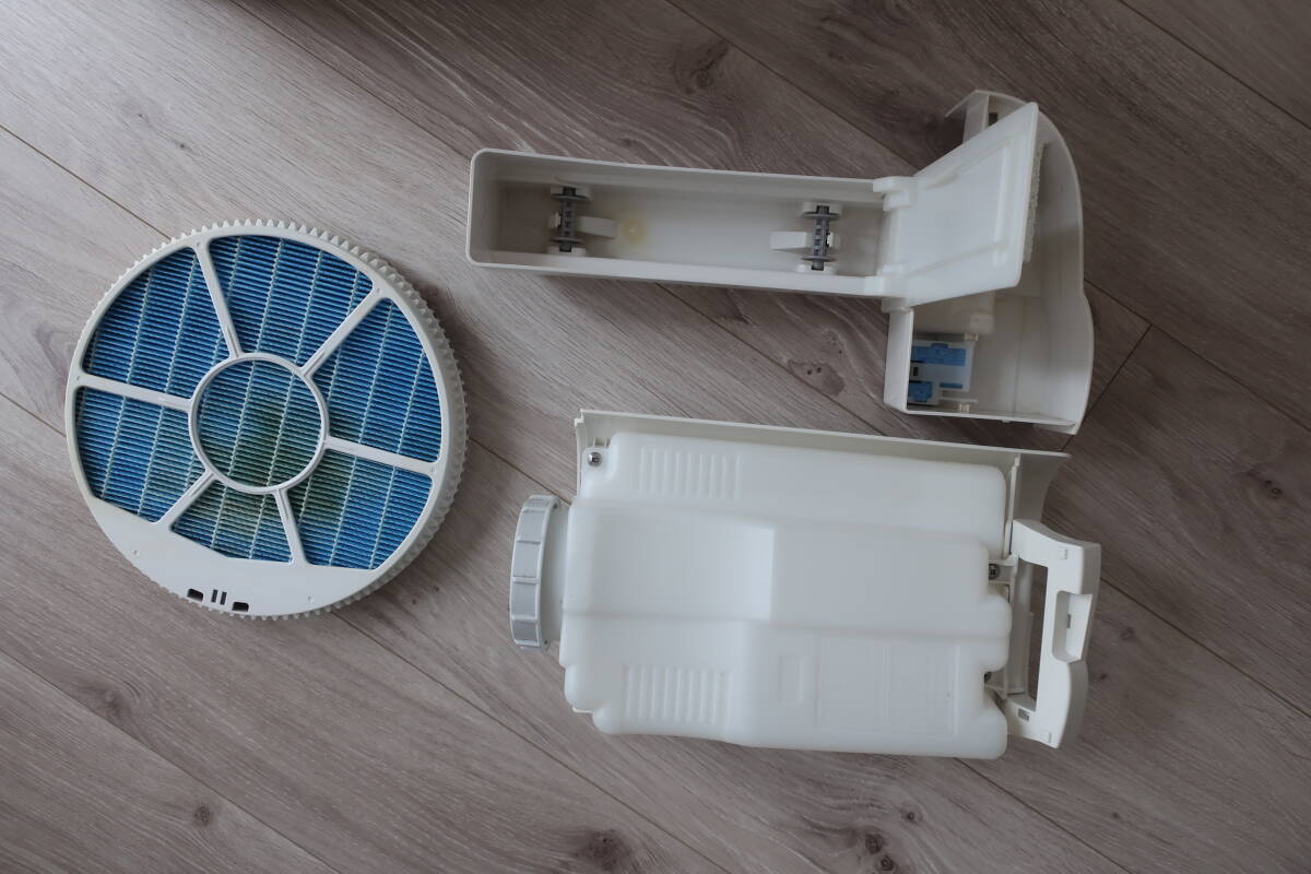 シャープ SHARP : 加湿空気清浄機 KI-PS50-W プラズマクラスター25000 空気清浄23畳 ホワイトタンク容量約2.7L/加湿量600mL_画像8