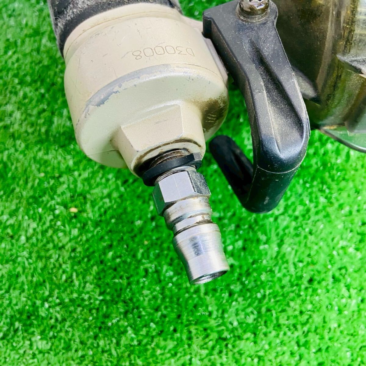 ★☆日立 HITACHI 38mm ベビー鍵打機 NV38AB2 エア釘打機 エアー釘打機 エアーツール エアーツール 現状品 C☆★_画像6