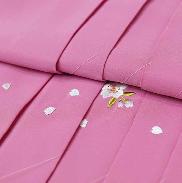  вышивка hakama женщина . hakama одиночный товар женщина .13 лет для лампа с бумажным абажуром hakama hakama внизу 87cm девочка розовый лопатка есть Sakura церемония окончания новый товар ( АО ) дешево рисовое поле магазин NO41331