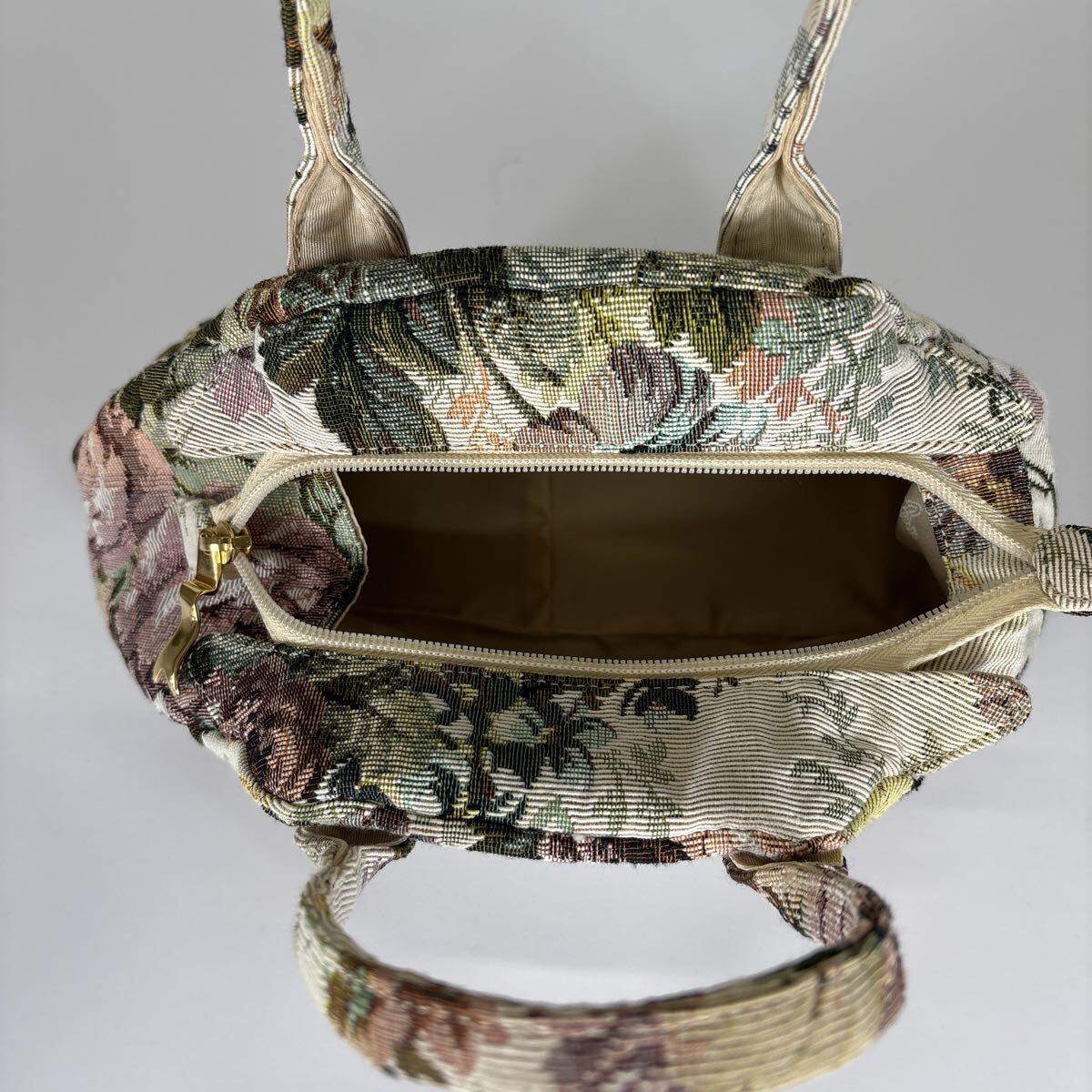 2510M38 Vivienne Westwood Vivienne * Westwood ручная сумочка большая сумка цветочный принт ручная сумка женский сумка текущее состояние товар 