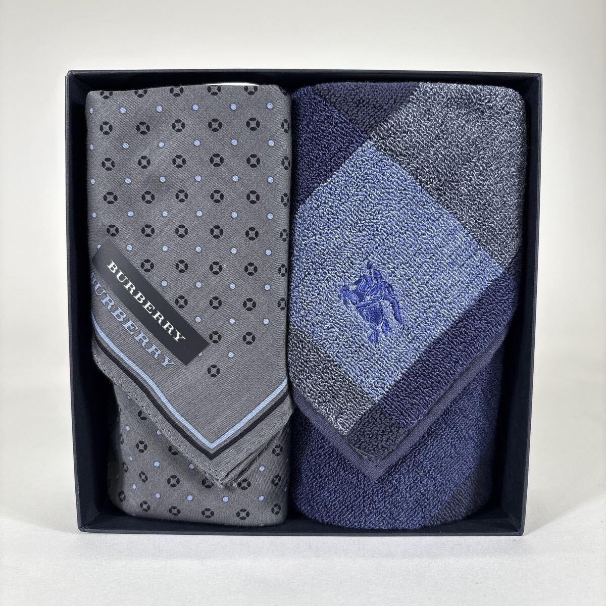 2502EL1331 BURBERRY バーバリー タオルハンカチ フェイスタオル ハンカチ ブルー 箱付 未使用 現状品_画像2