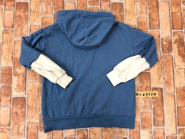 しまむら キッズ 重ね着風 フーディー パーカー 140 青白 綿_画像5