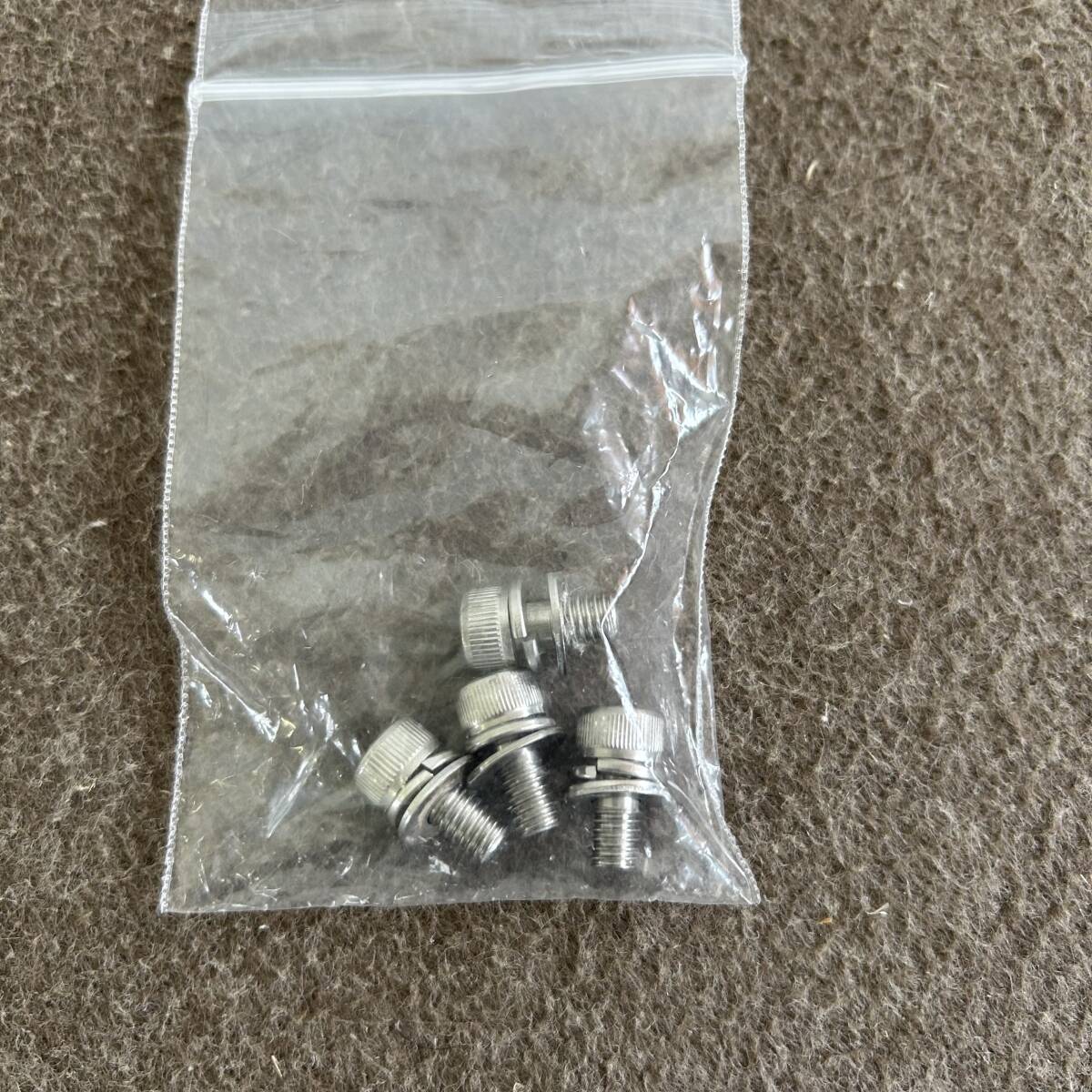 送料無料【中古スッテップ台】玄関用自在手すりツインディ 踏み台のみ 4段階調節 ねじ類セット 段差 上がりかまち 手すり 11-13_画像10