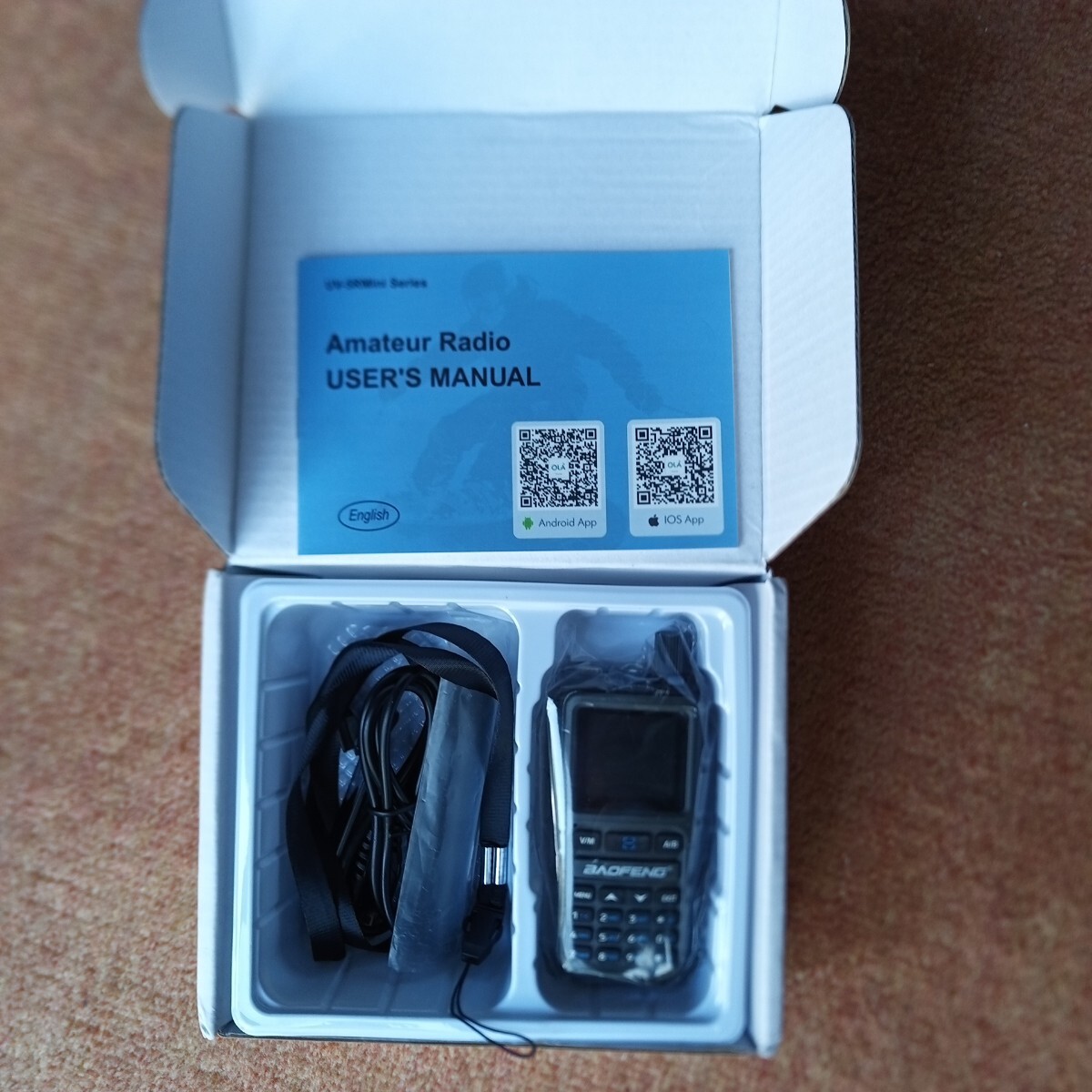 未使用 UV-5R Mini AM波 エアバンド 業務無線受信 144/430 VHF/UHF 広帯域 トランシーバー_画像1